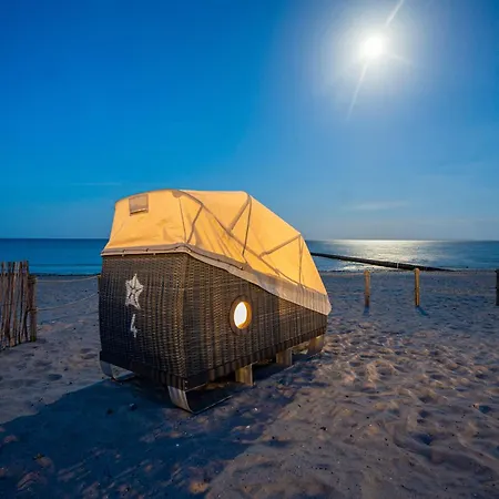 Schlafstrandkorb Nr 4 Campismo de Luxo Kellenhusen